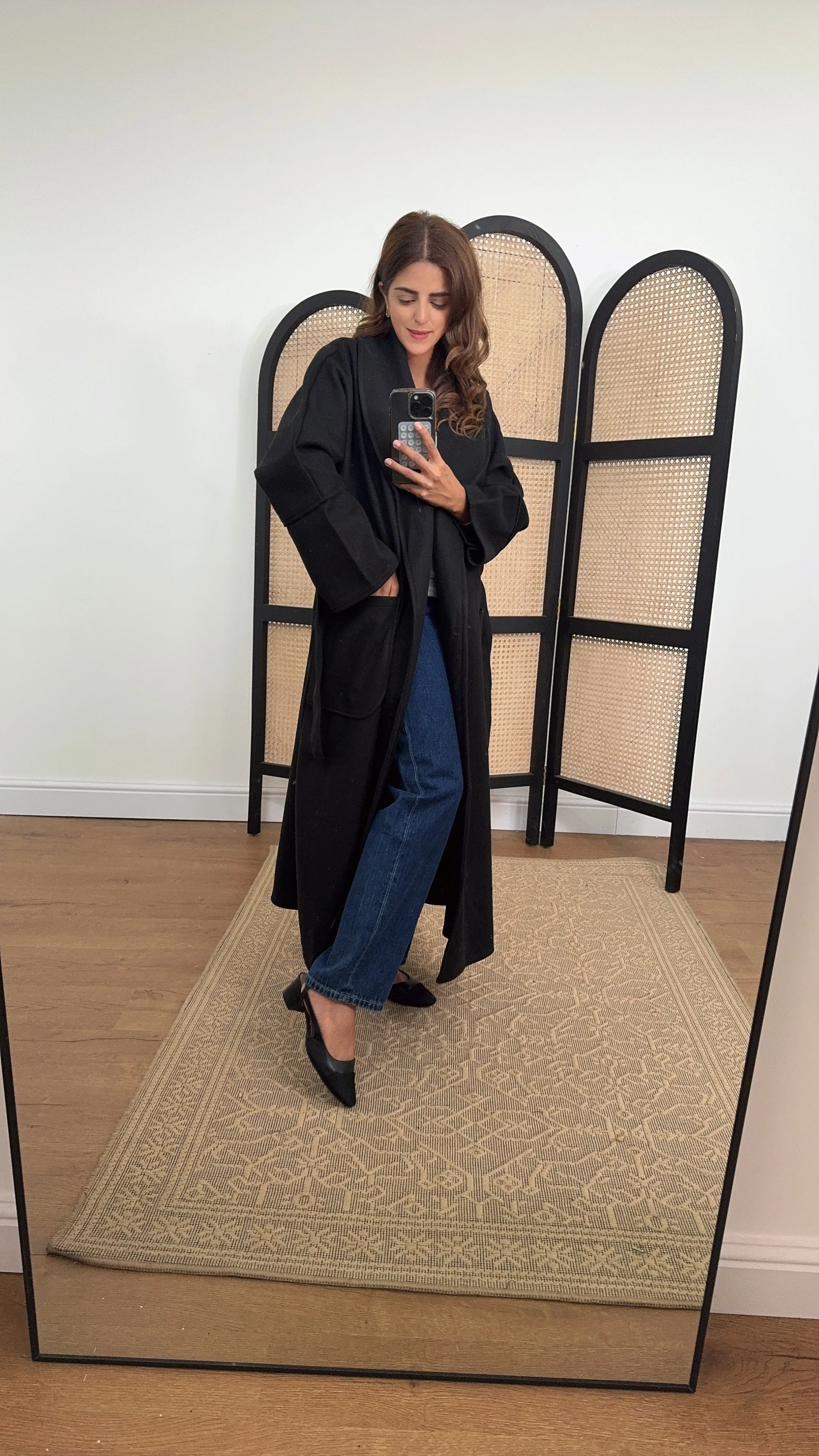 amaya coat in black
