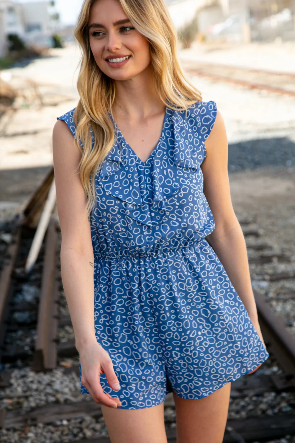 Animal Print Ruffle V Neck Pocketed Romper (dropship)