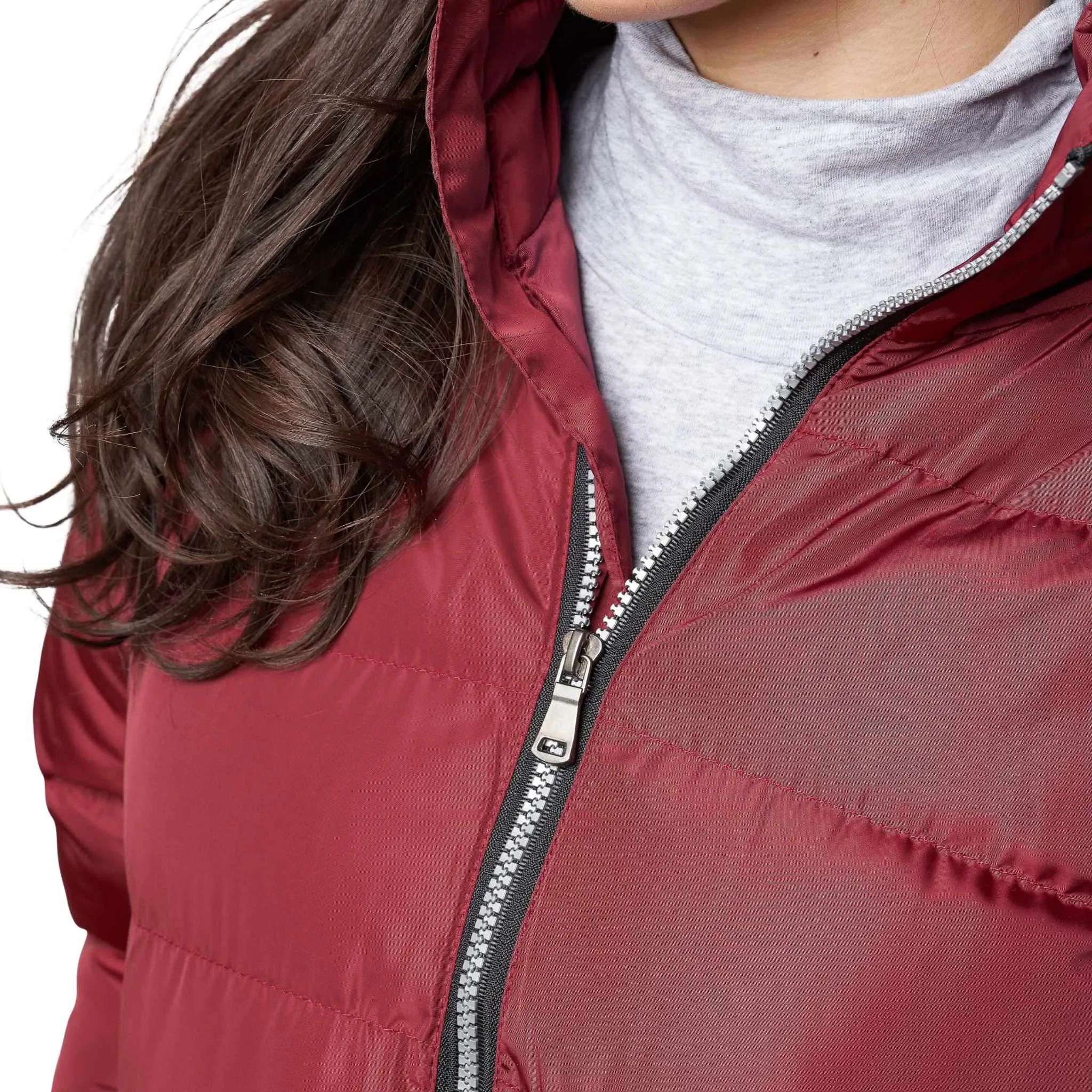 Chic & Cozy Vegan Down Puffer Coat with Faux-Fur Hood for Women