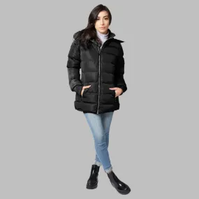 Chic & Cozy Vegan Down Puffer Coat with Faux-Fur Hood for Women