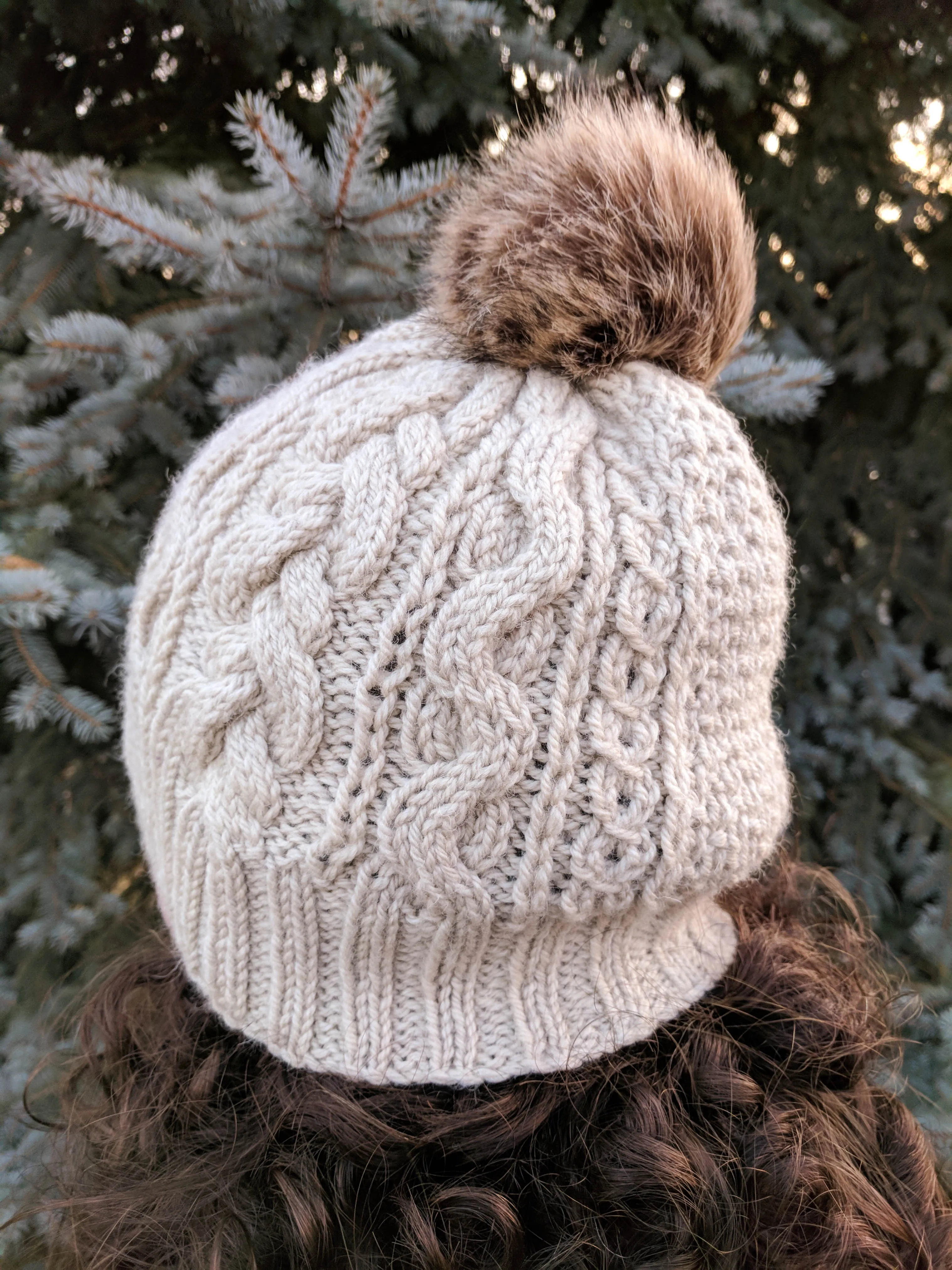 Comforati Hat Knitting Pattern (PDF) by Phibersmith Designs