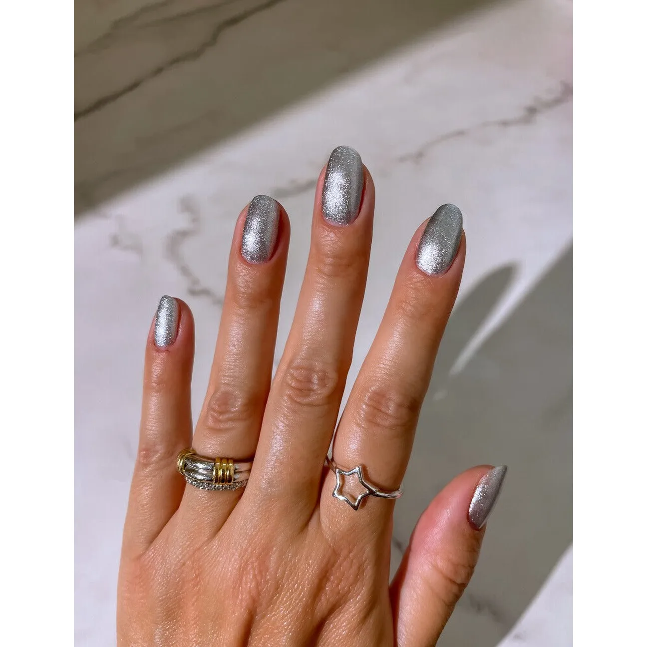 Le Mini Macaron - Gel Polish - Silver Glow