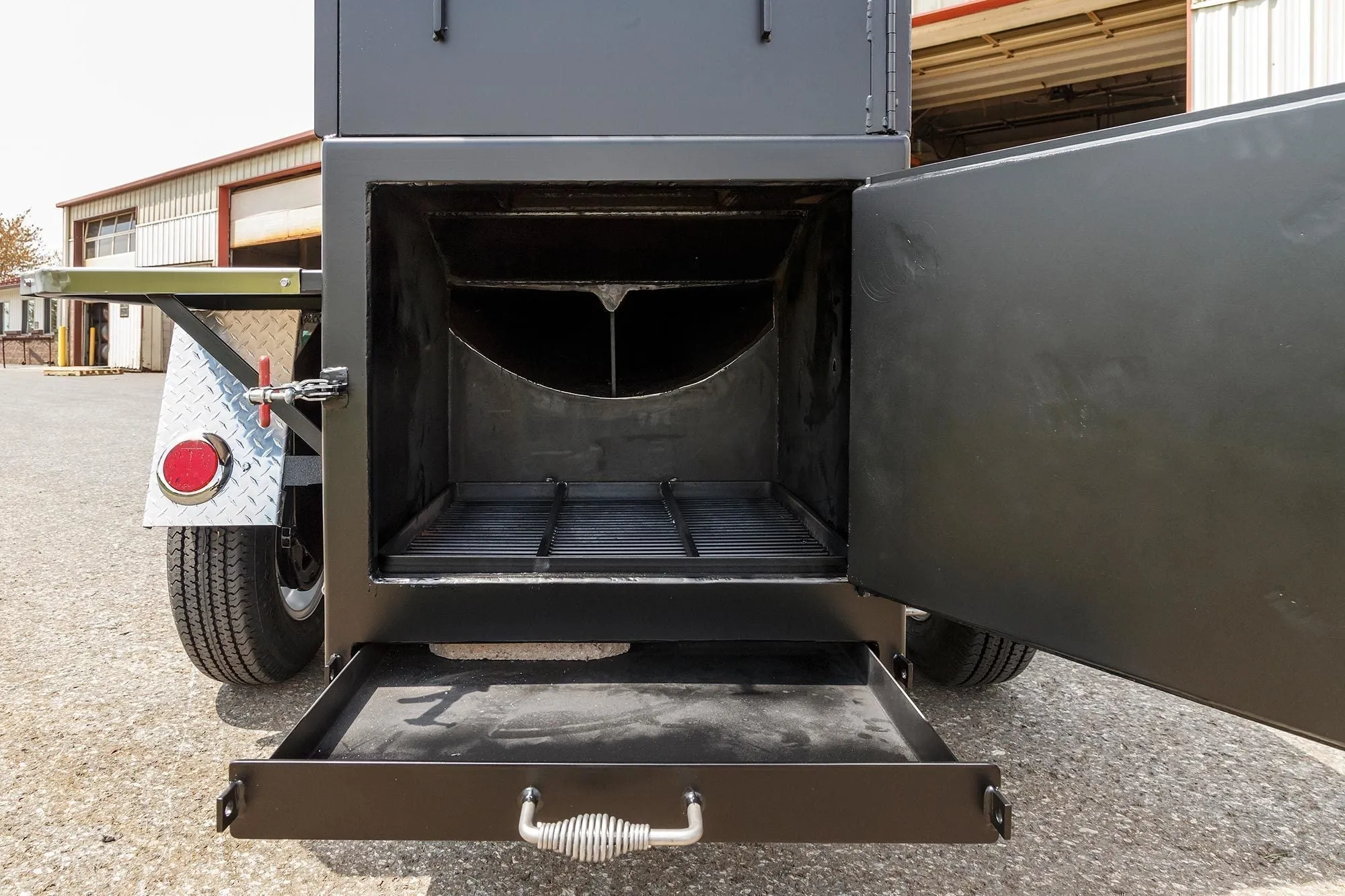 Meadow Creek TS-500 Trailer Offset Smoker