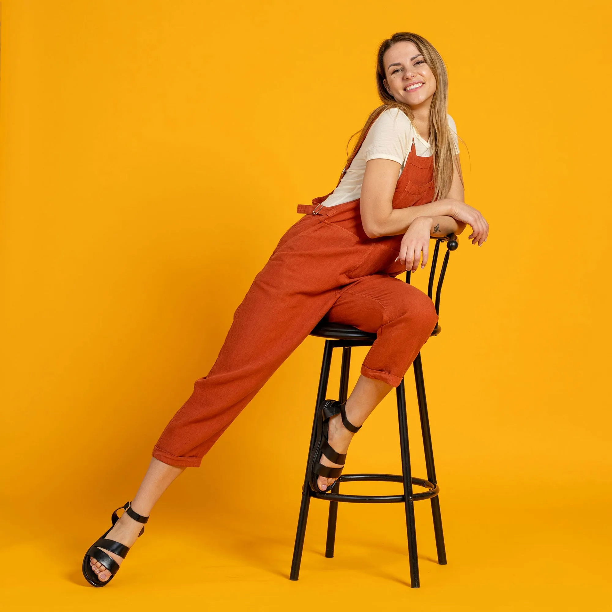 MENIQUE Pinafore 100% Linen Womens Jumpsuit Nicci Cinnamon Red