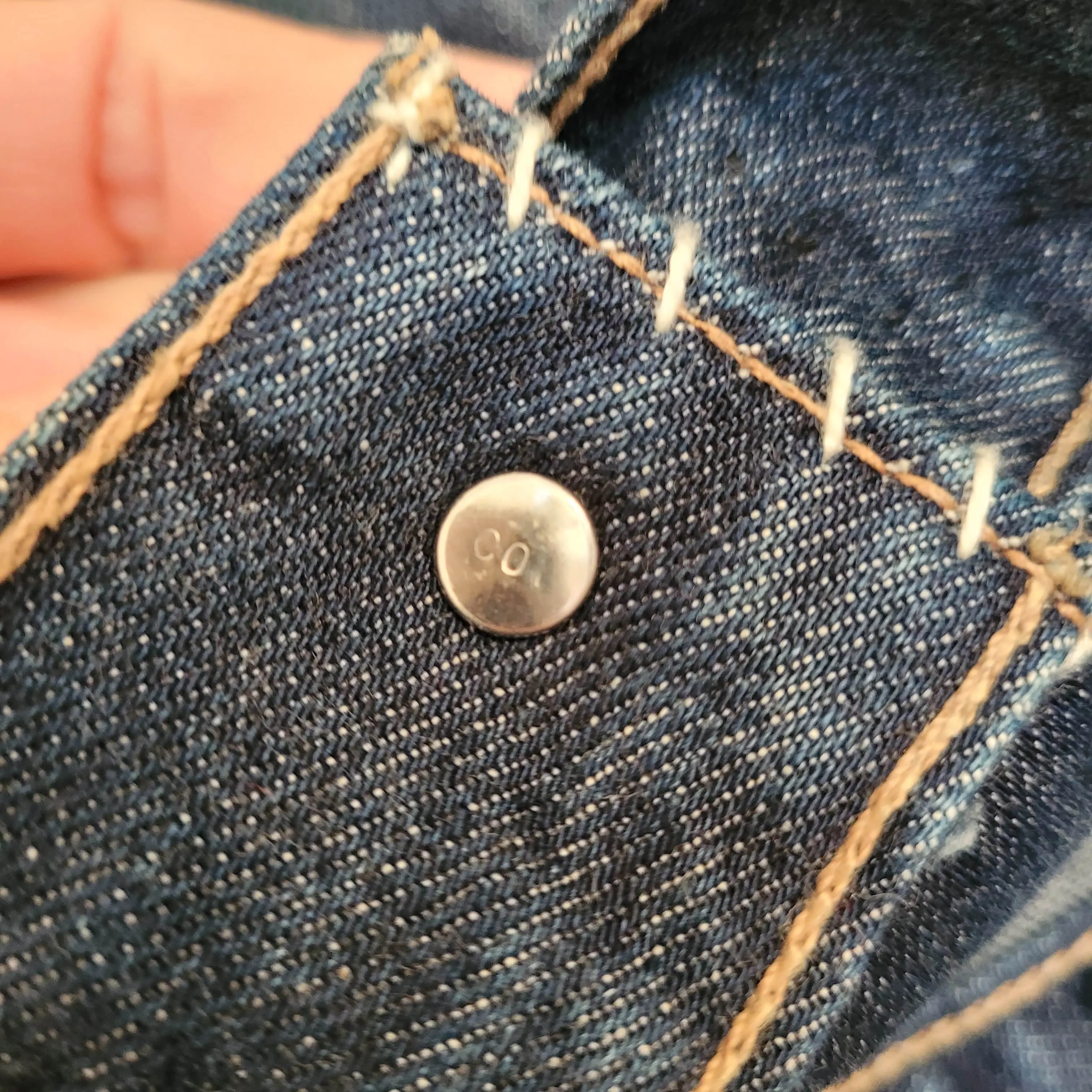 "Behind bars" chainstitched by hand Levi's Jacket/ Veste levis vintage brodée main et patchée