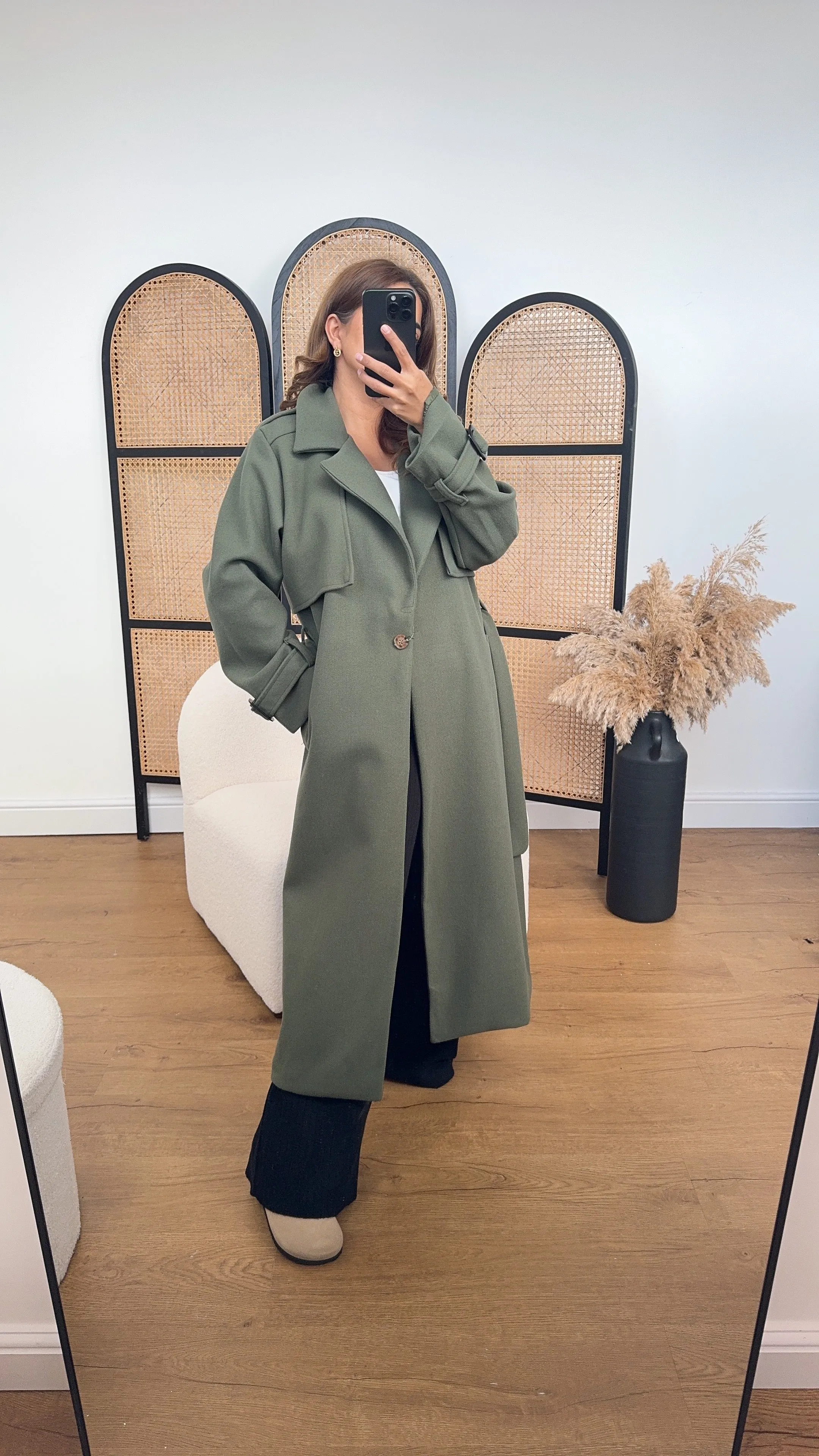 Siha coat in olive