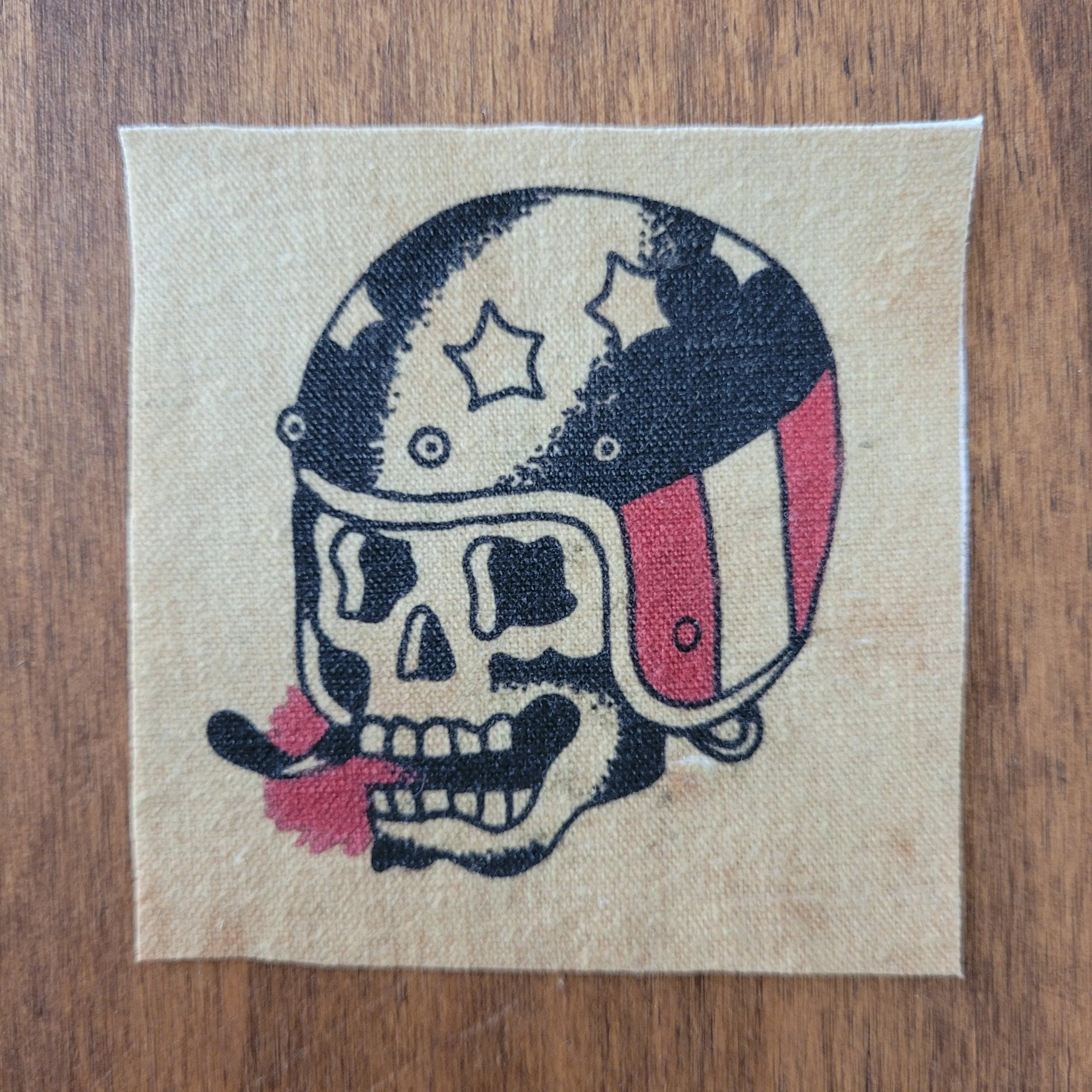 Skull helmet