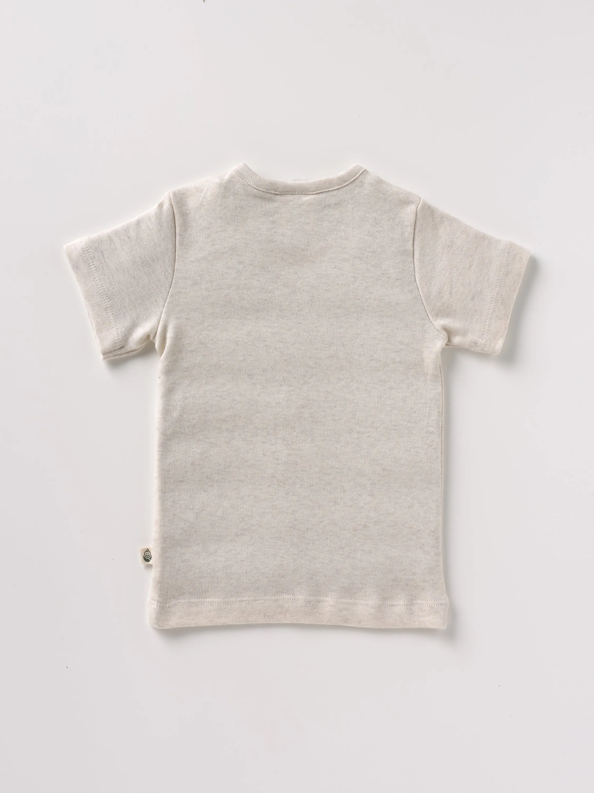 SOLID TEE & SHORTS