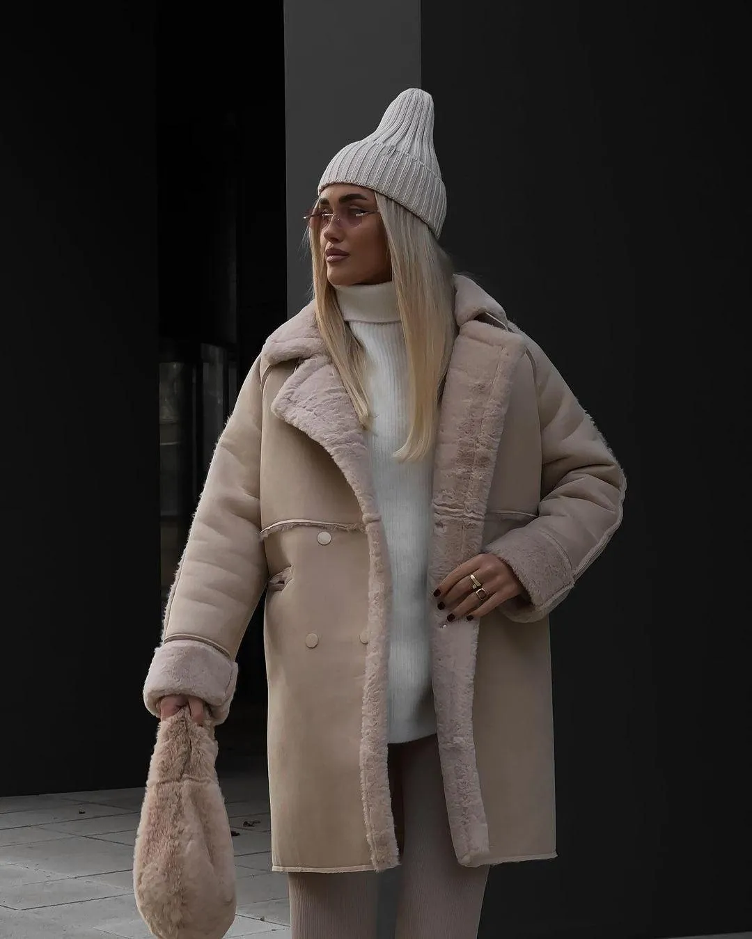 Women’s Suede Long Cardigan Coat – Plush Suit Collar with Metal Details
